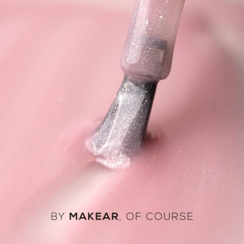 Makear gimme640_macro_643_SQ-49913