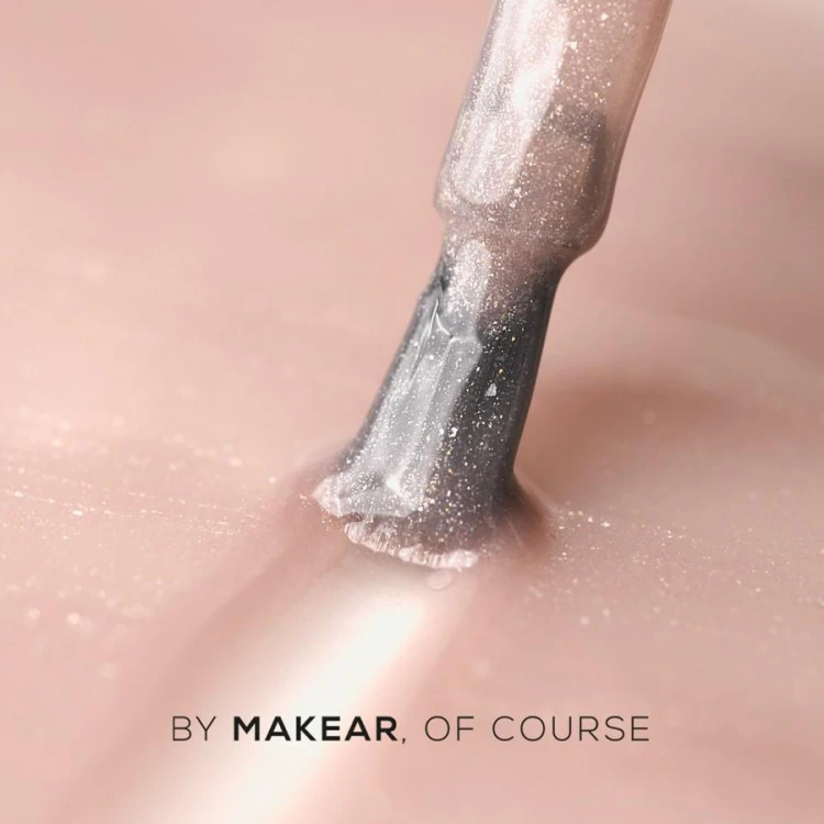 Makear gimme640_macro_646_SQ-49922