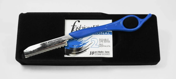 Kiepe brzytwa Slim Ergos Razor.JPG-5354